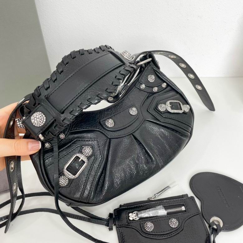 BLGA-Bags - Strap Story - 355