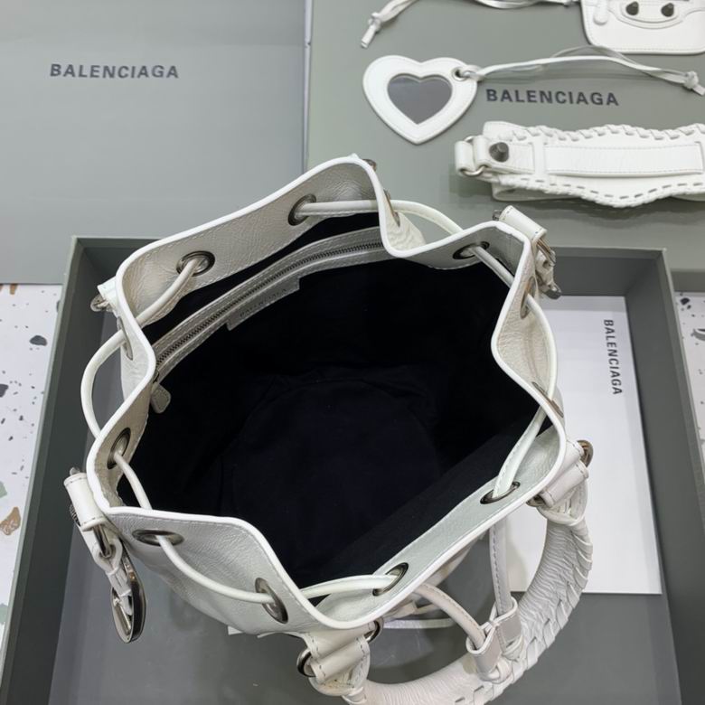 BLGA-Bags - Strap Story - 045