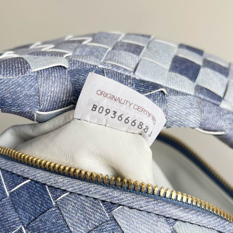 BTVA-Bags - Strap Story - 080