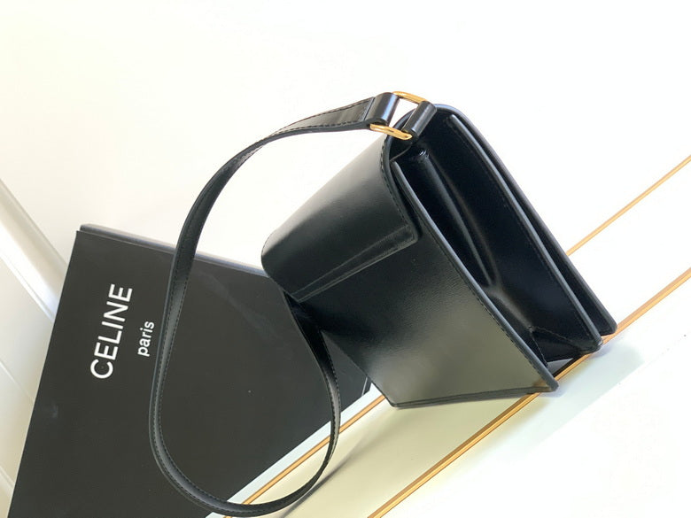 CLNE-Bags - Strap Story - 674