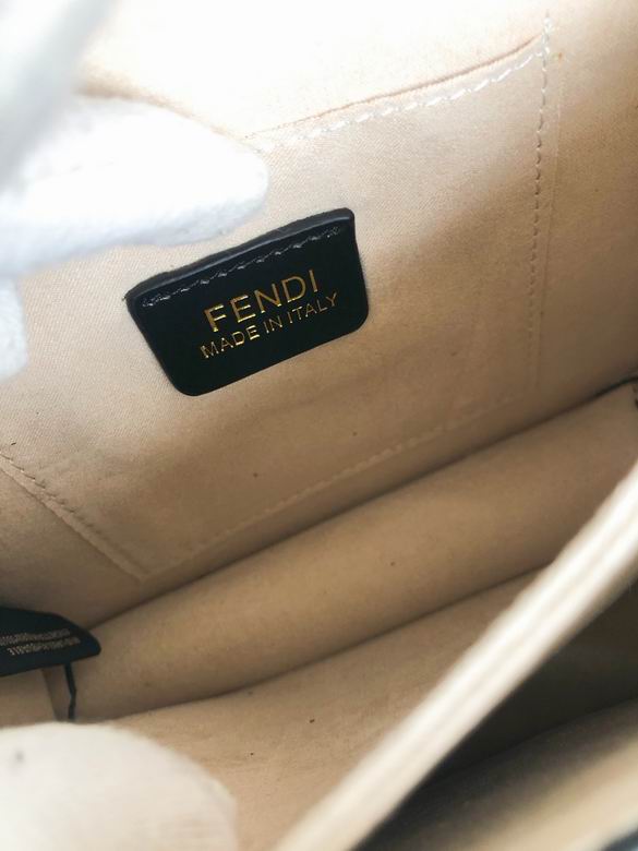 FDNI-Bags - Strap Story - 088