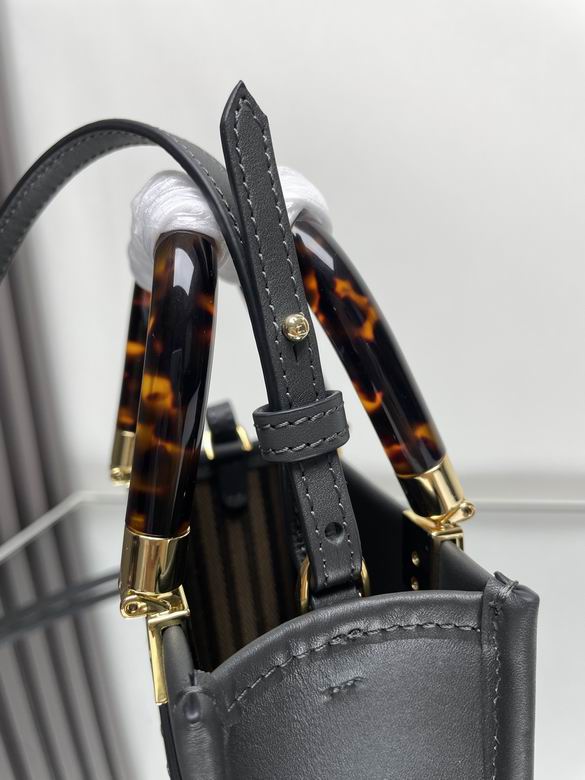 FDNI-Bags - Strap Story - 095