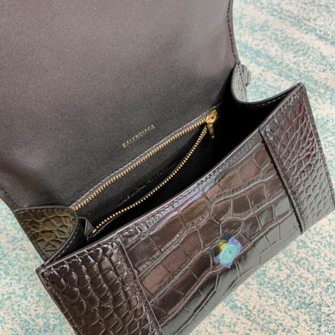 BLGA-Bags - Strap Story - 141
