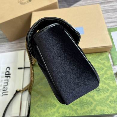 GGCC-Bags - Strap Story - 250