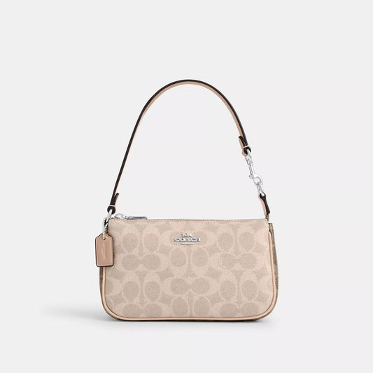 StrapStory - Wristlet 078
