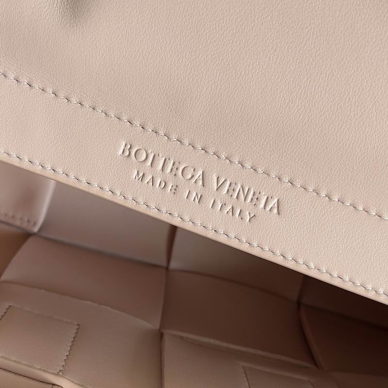 BTVA-Bags - Strap Story - 632