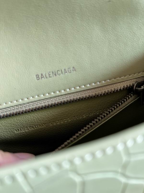 BLGA-Bags - Strap Story - 825