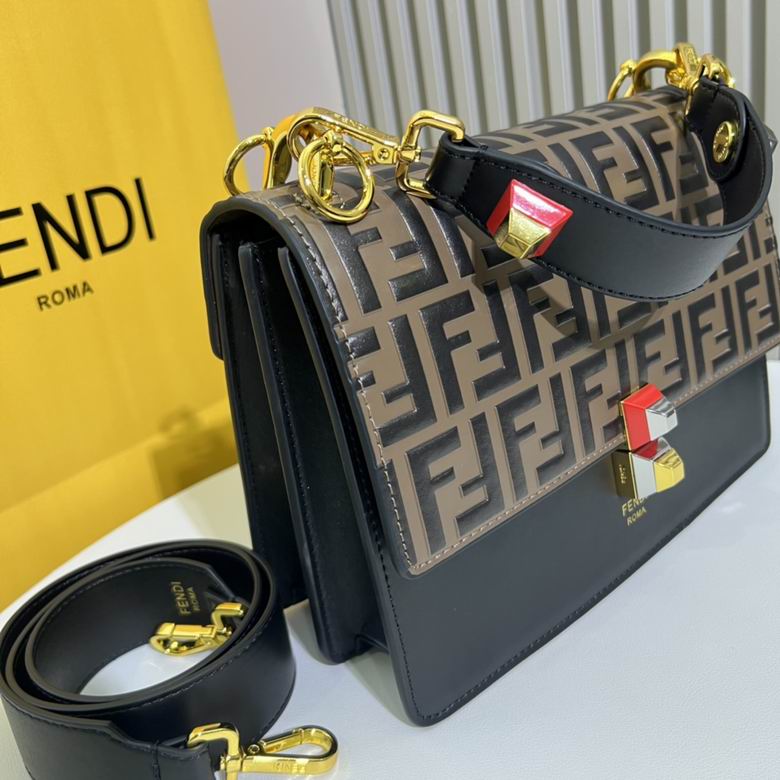 FDNI-Bags - Strap Story - 086