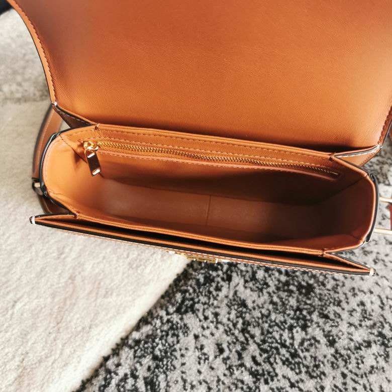 CLNE-Bags - Strap Story - 172