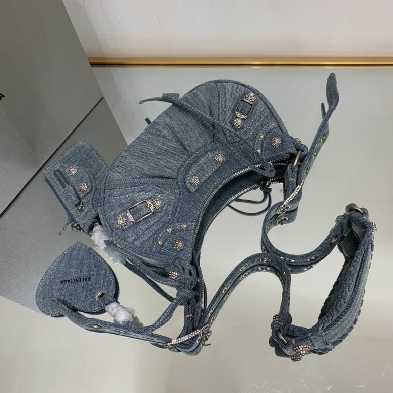 BLGA-Bags - Strap Story - 349