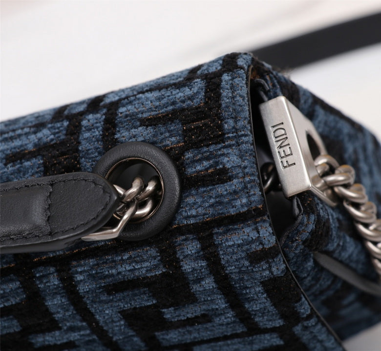 FDNI-Bags - Strap Story - 687