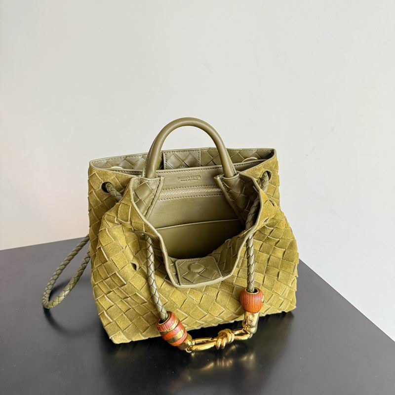 BTVA-Bags - Strap Story - 350