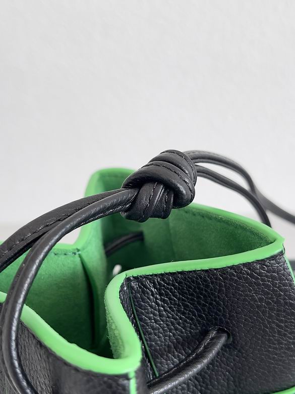 BTVA-Bags - Strap Story - 051