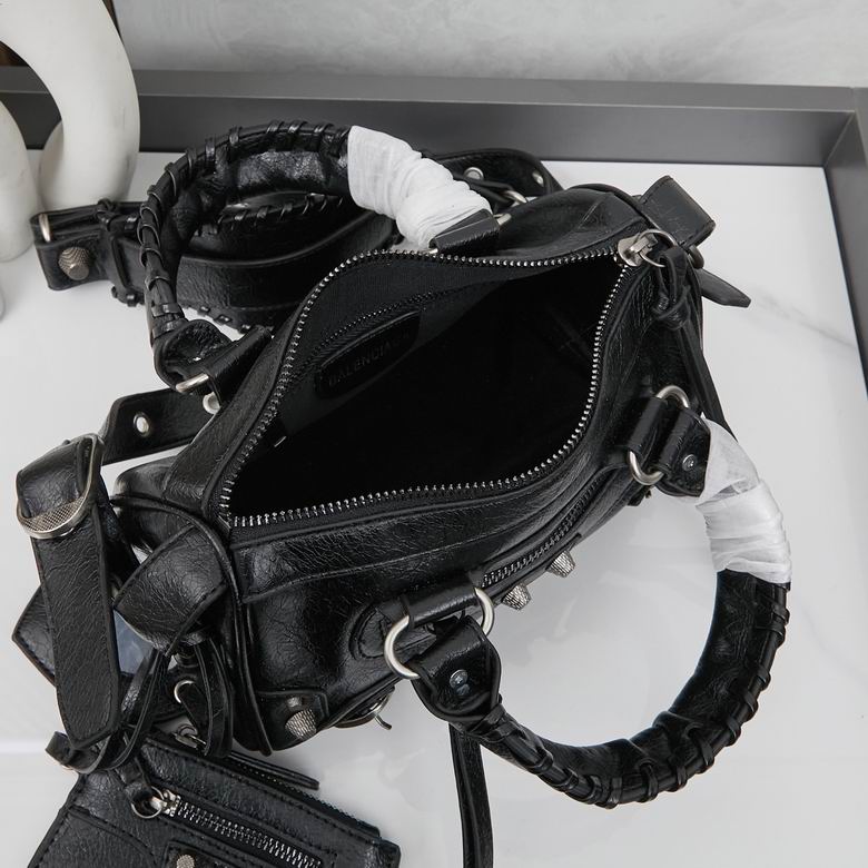BLGA-Bags - Strap Story - 745
