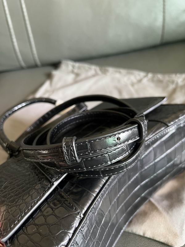 BLGA-Bags - Strap Story - 822