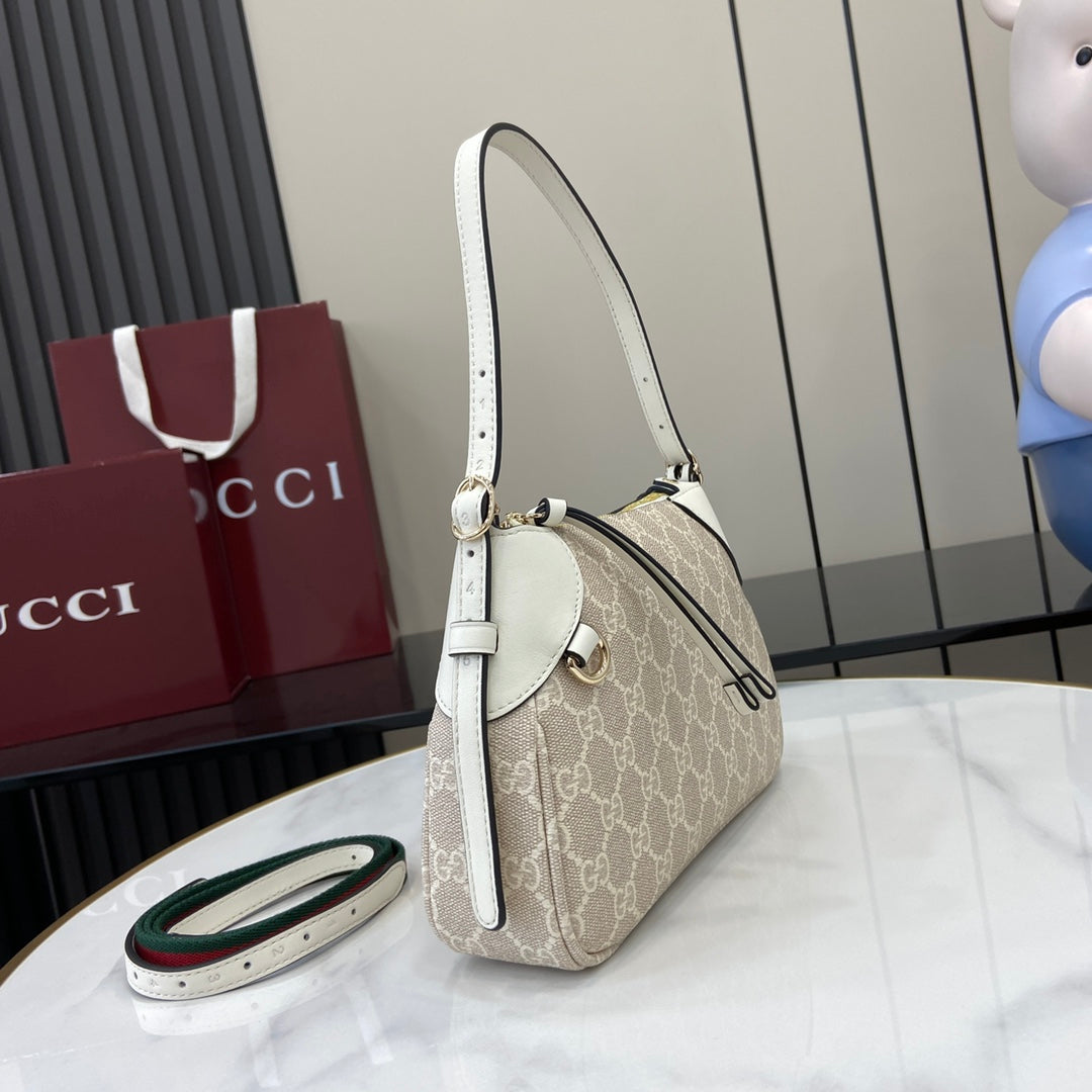 GGCC-Bags - Strap Story - 1069