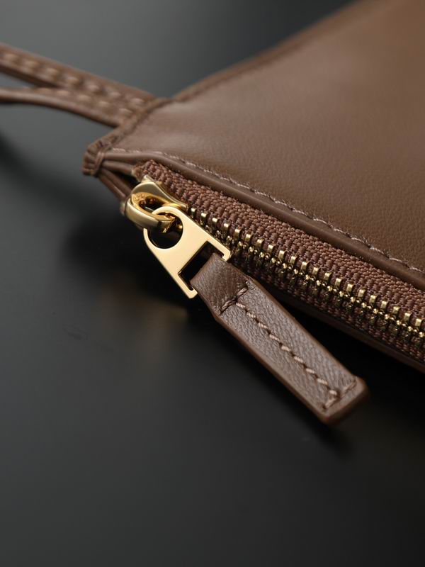 BTVA-Bags - Strap Story - 573