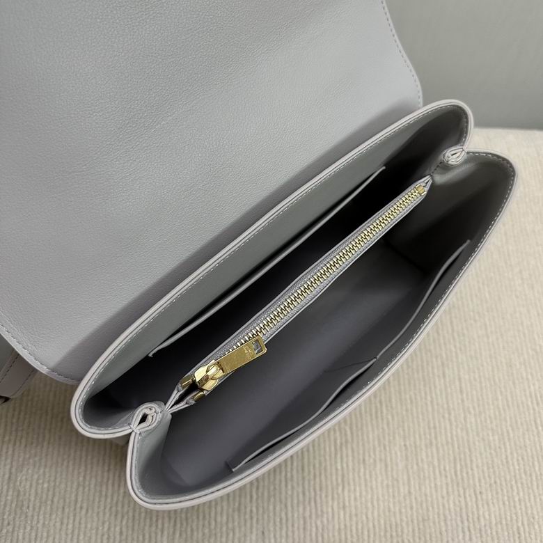 CLNE-Bags - Strap Story - 230