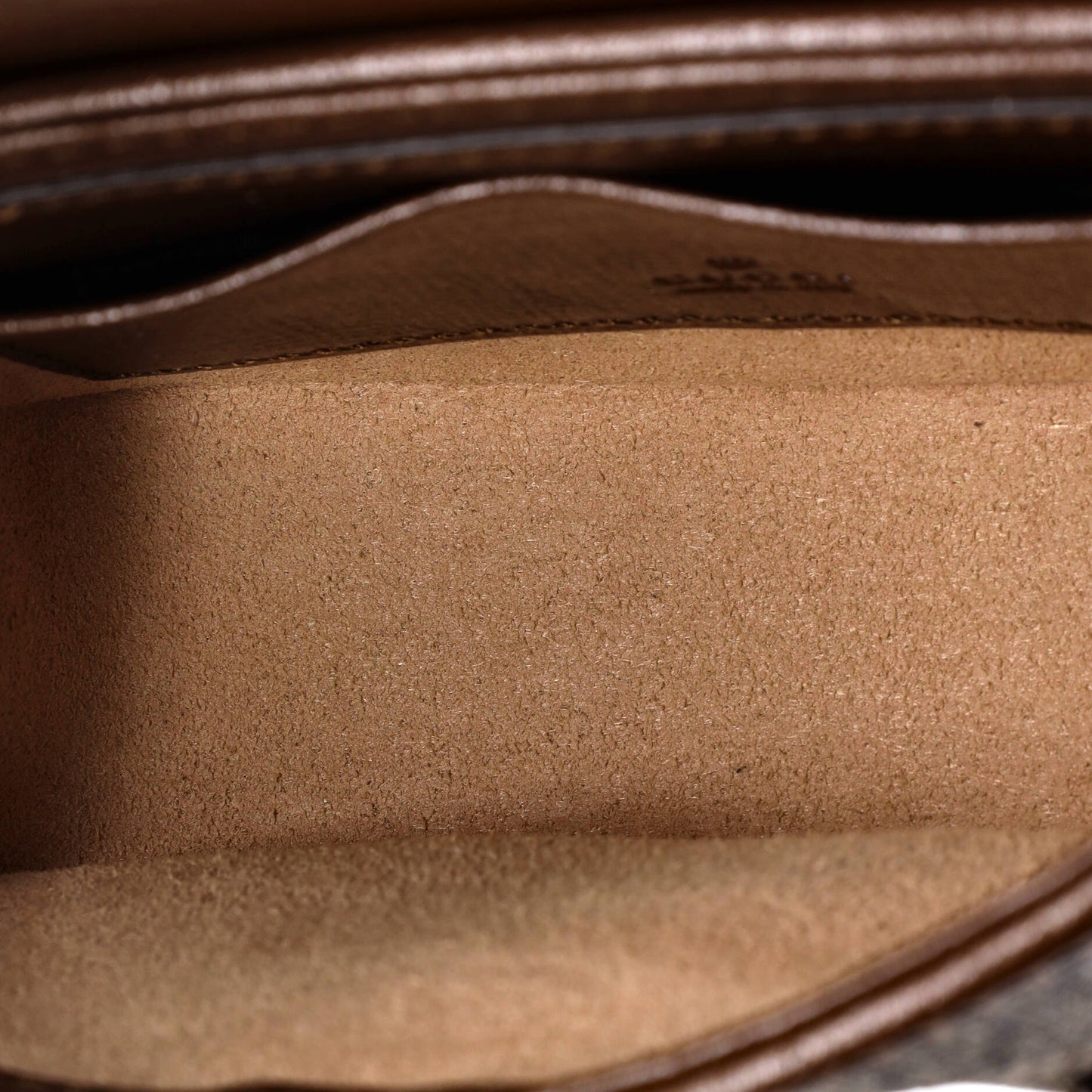 STRAPSTORY CROSSBODY BAG - 4880