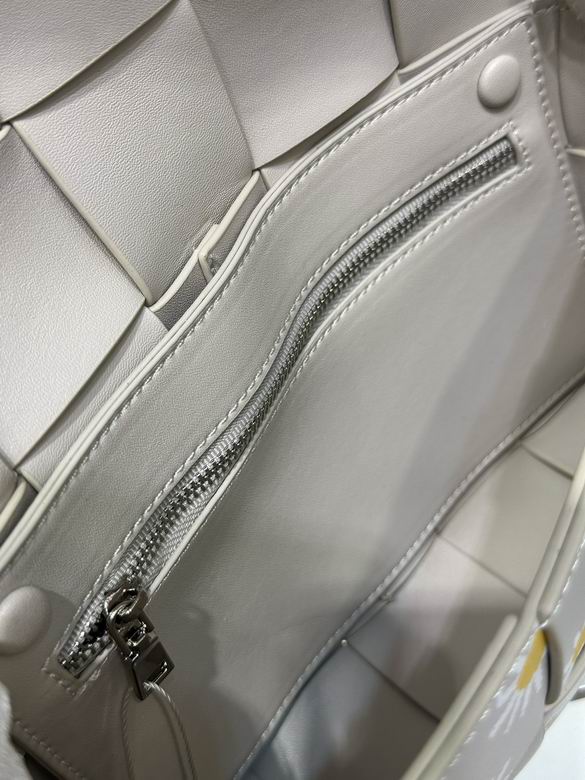 BTVA-Bags - Strap Story - 212