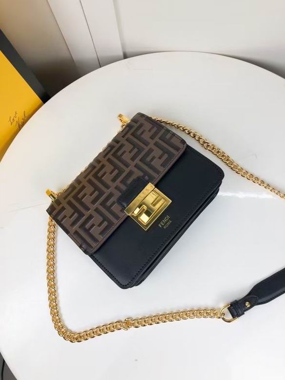 FDNI-Bags - Strap Story - 088