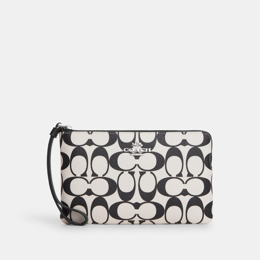 StrapStory - Wristlet 507