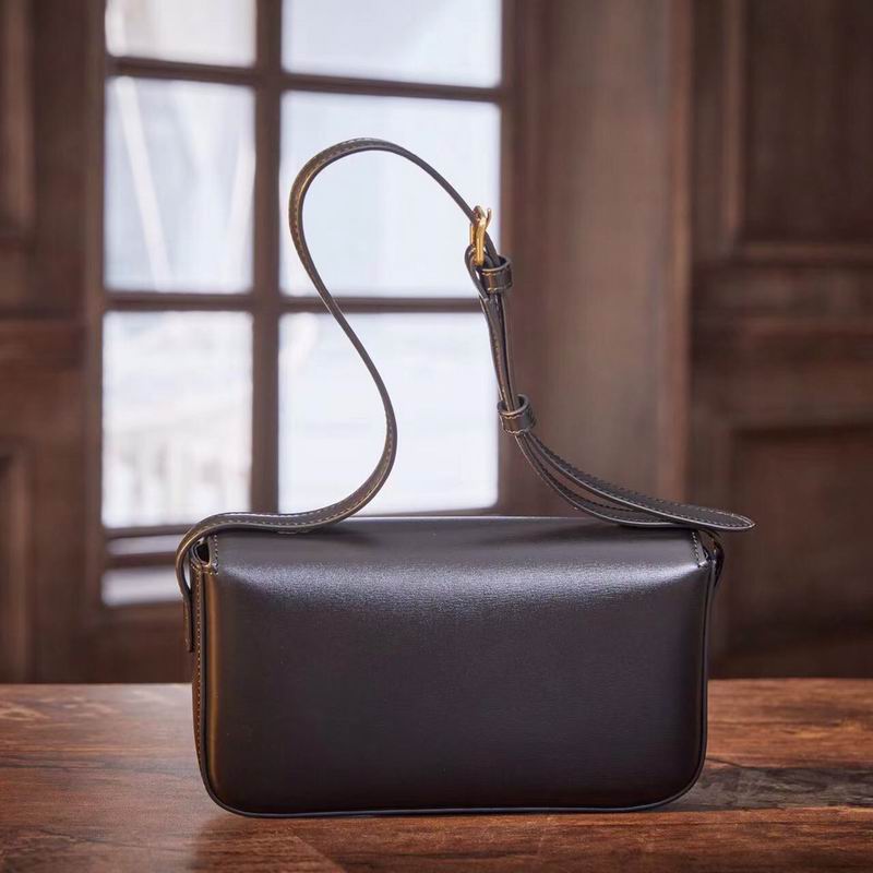CLNE-Bags - Strap Story - 573