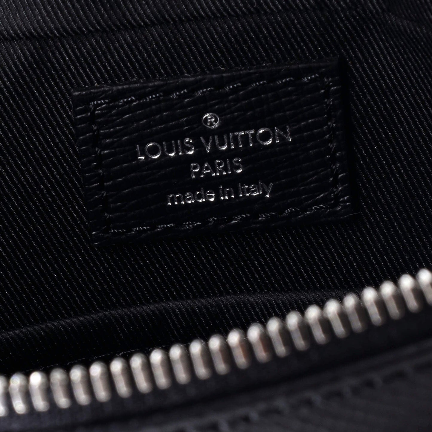 STRAPSTORY MESSENGER - 005