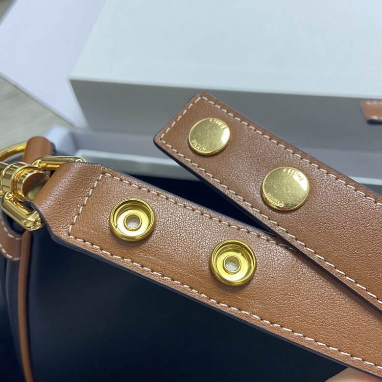 CLNE-Bags - Strap Story - 905