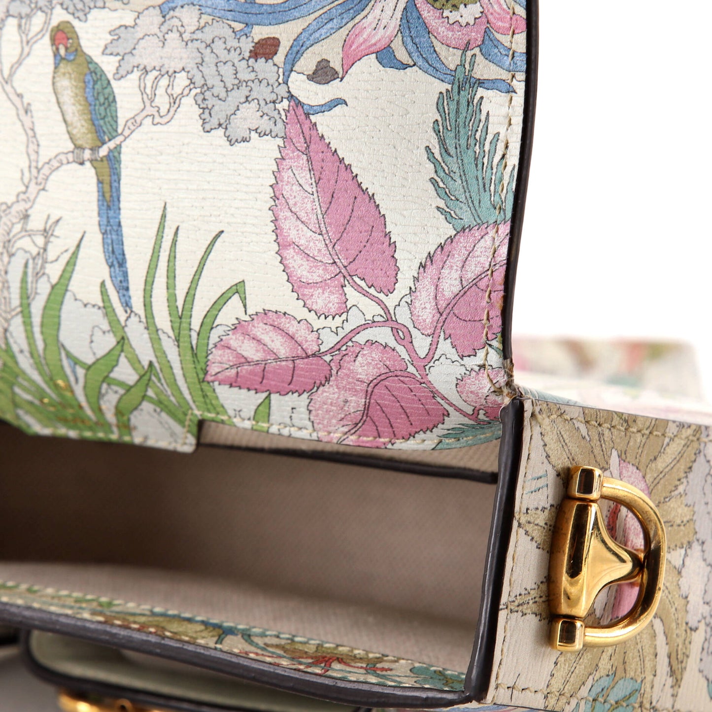 STRAPSTORY CROSSBODY BAG - 102