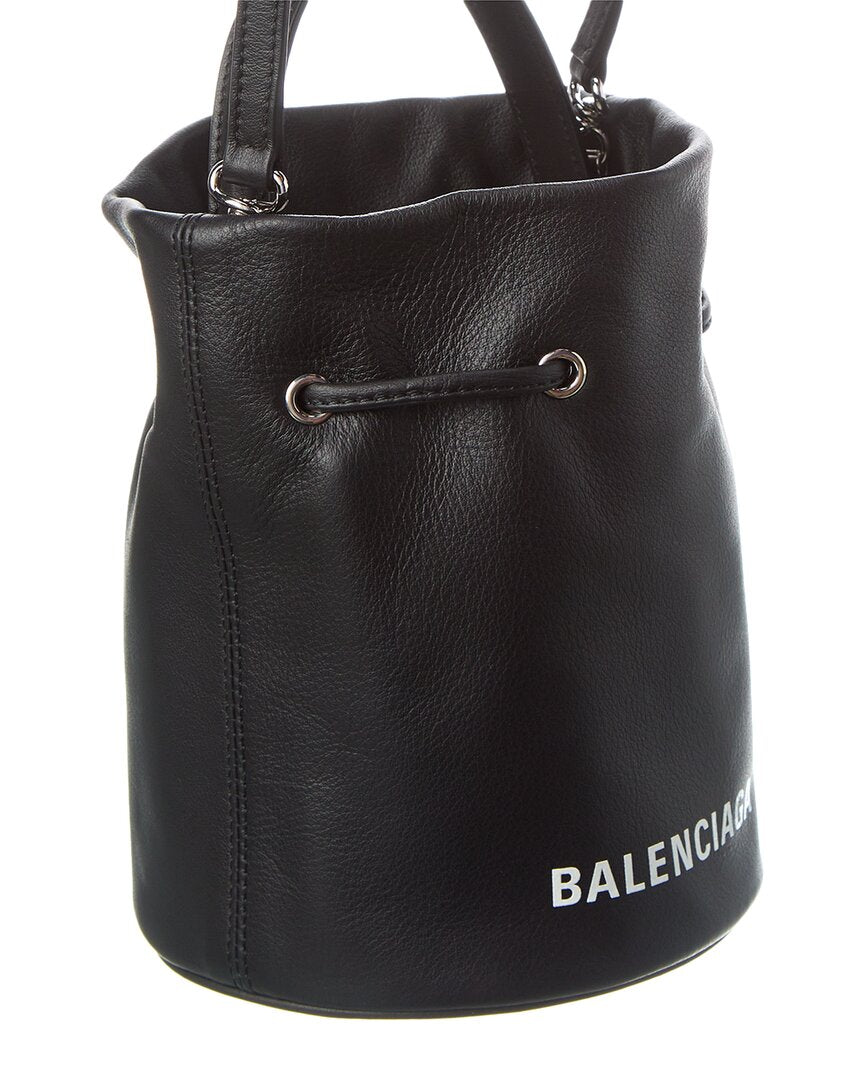 StrapStory - Bucket Bag 069