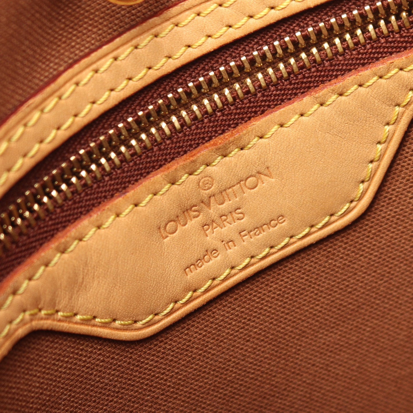 StrapStory - Tote Bag 2448