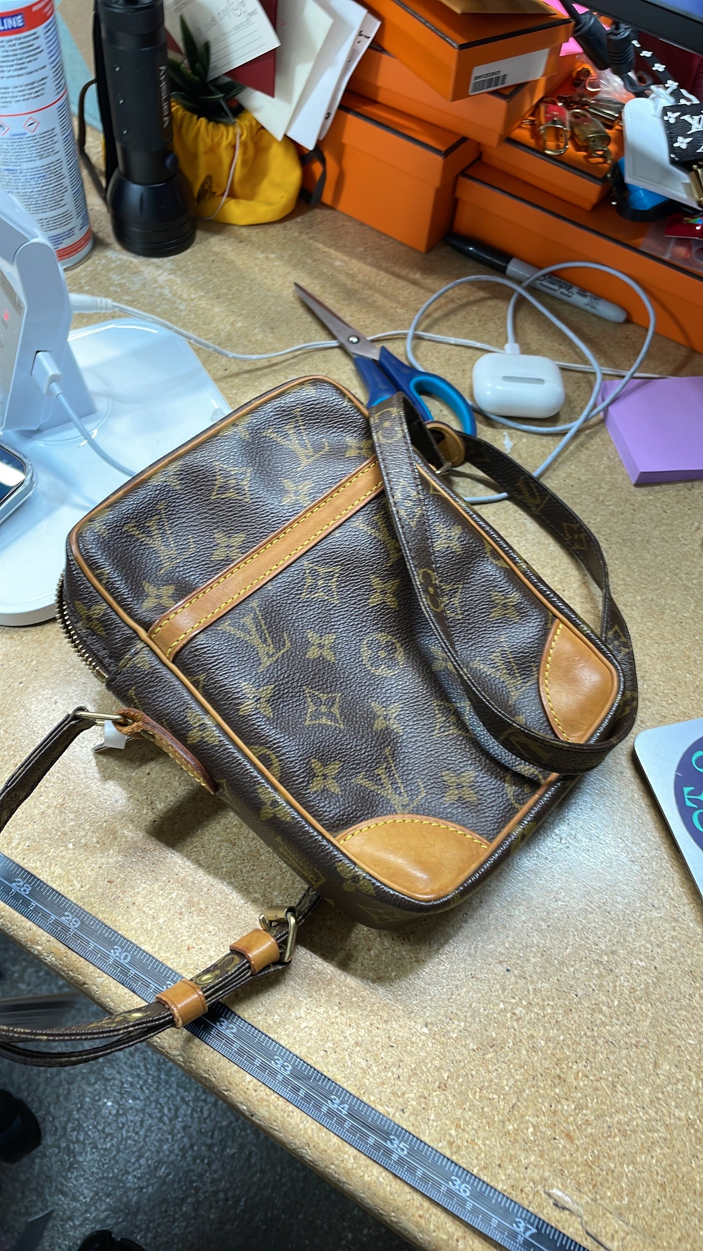 STRAPSTORY CROSSBODY BAG - 2840