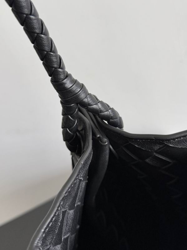 BTVA-Bags - Strap Story - 618