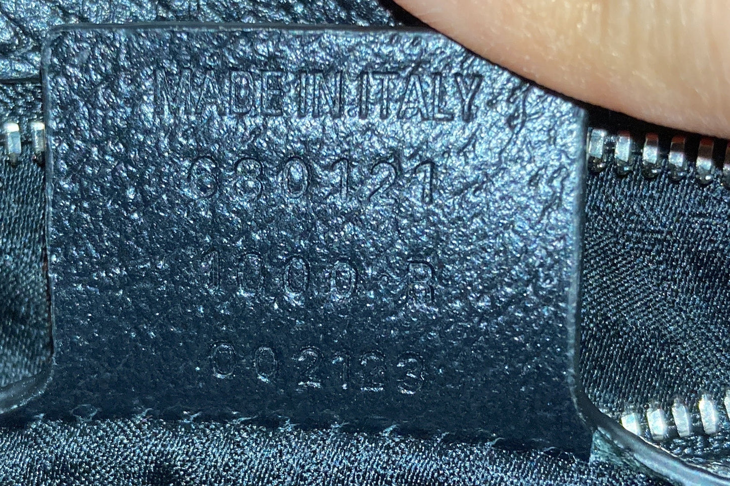 STRAPSTORY MESSENGER - 229