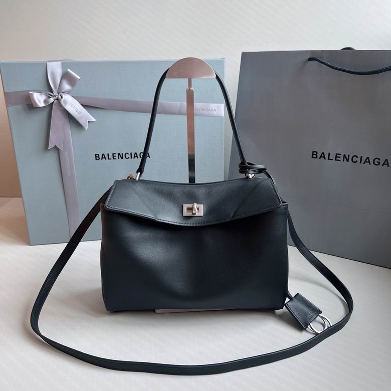 BLGA-Bags - Strap Story - 581
