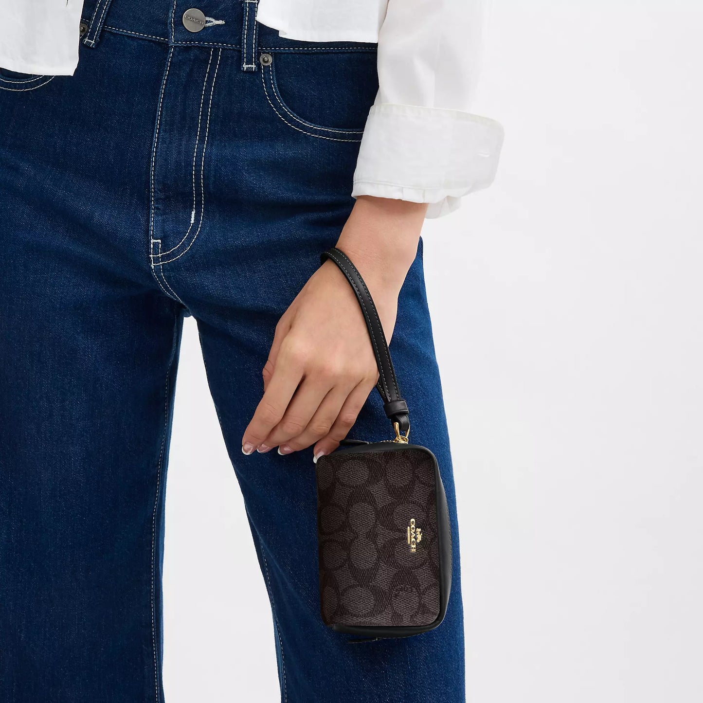 StrapStory - Wristlet 061