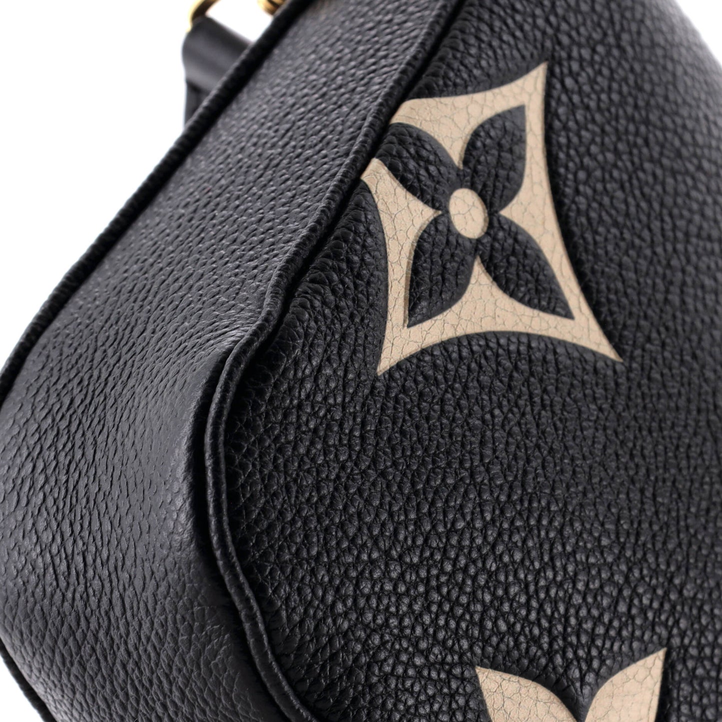 STRAPSTORY CROSSBODY BAG - 480