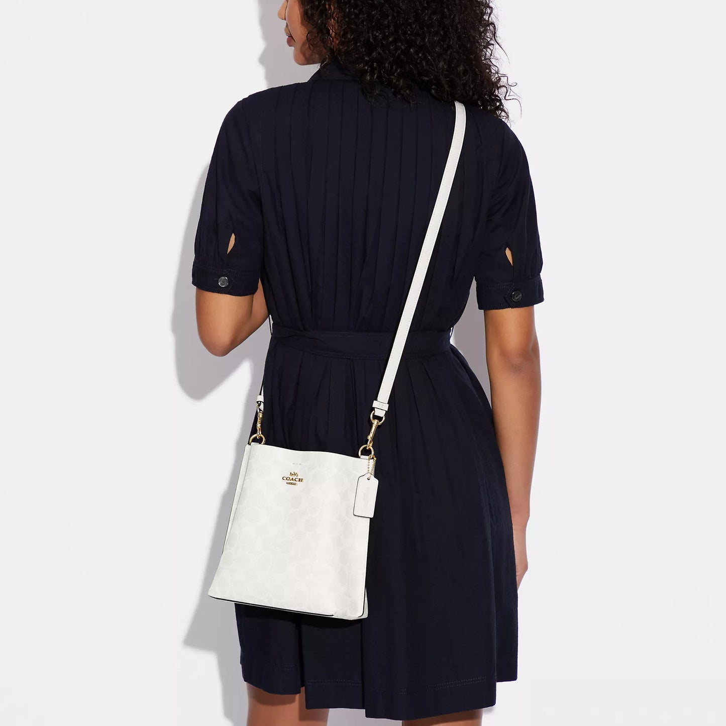 StrapStory - Bucket Bag 001