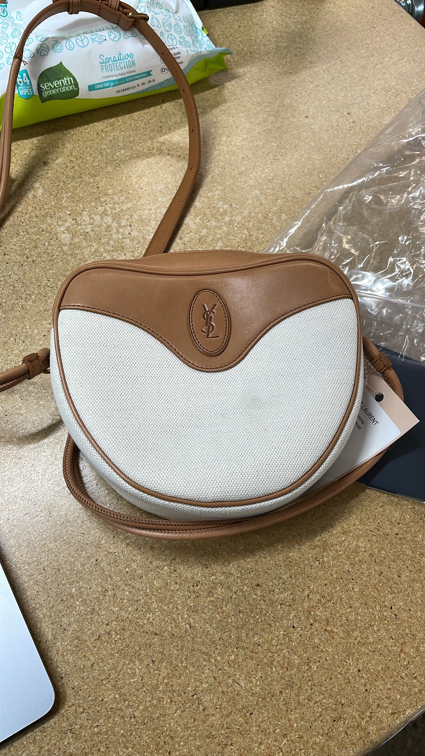 STRAPSTORY CROSSBODY BAG - 395