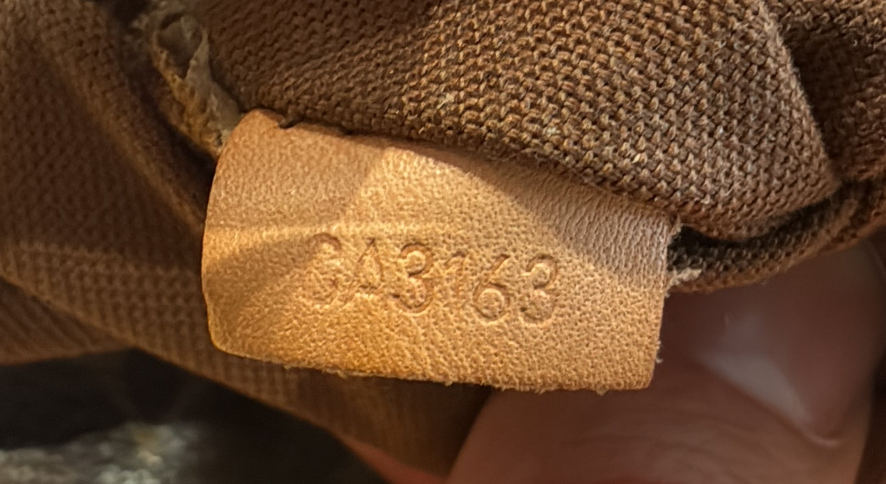STRAPSTORY HOBO - 041