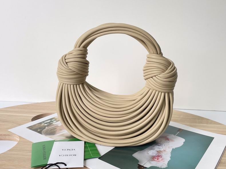 BTVA-Bags - Strap Story - 056