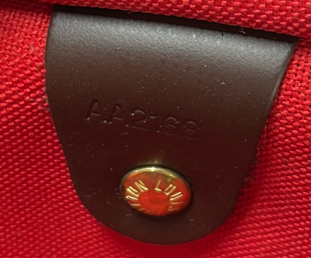 STRAPSTORY TOP HANDLE - 2004