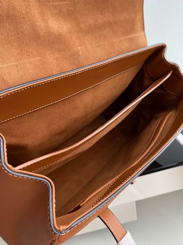 CLNE-Bags - Strap Story - 606