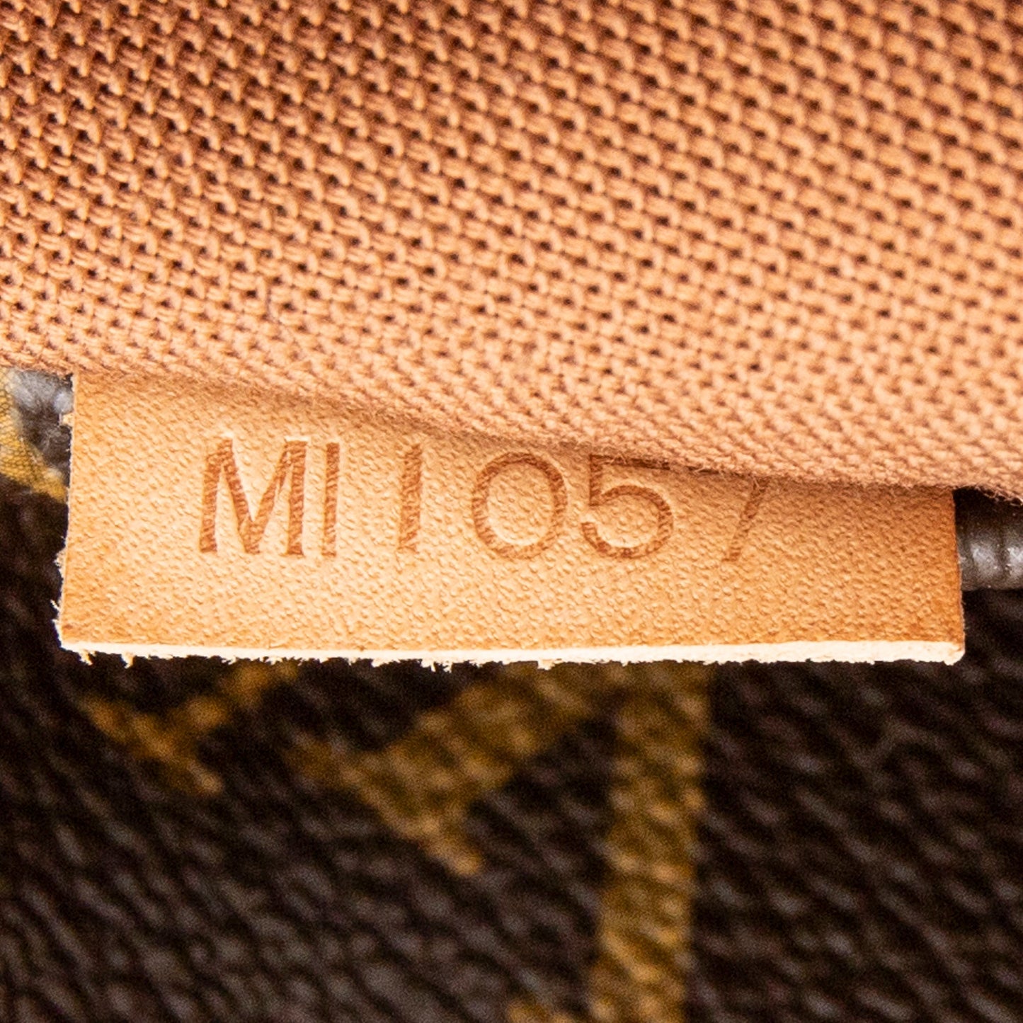 StrapStory - Crossbody 4057