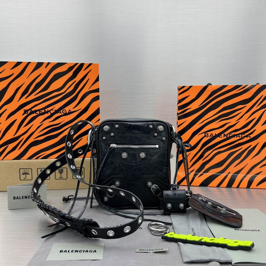 BLGA-Bags - Strap Story - 343