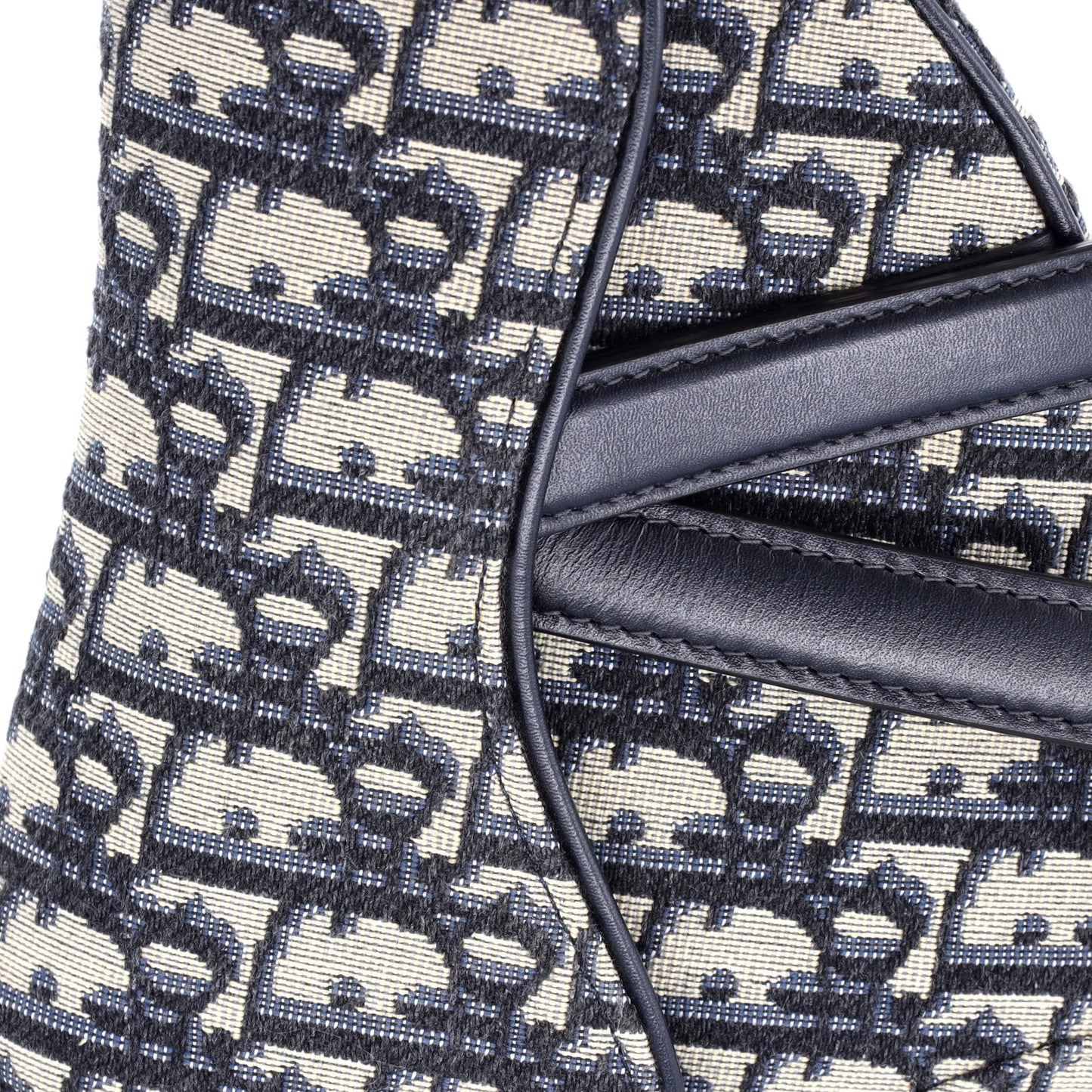 STRAPSTORY SHOULDER BAG - 534