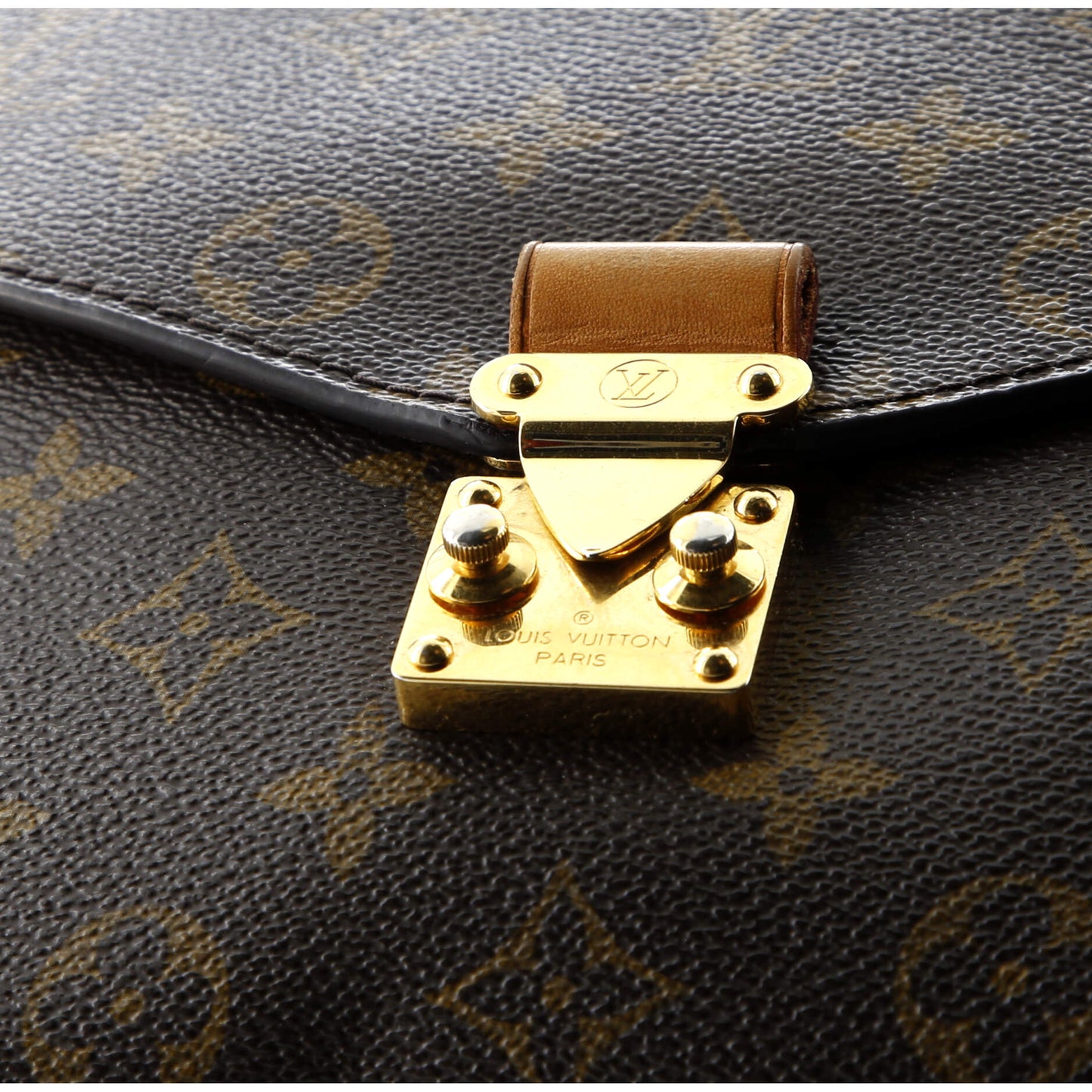 STRAPSTORY MESSENGER - 026
