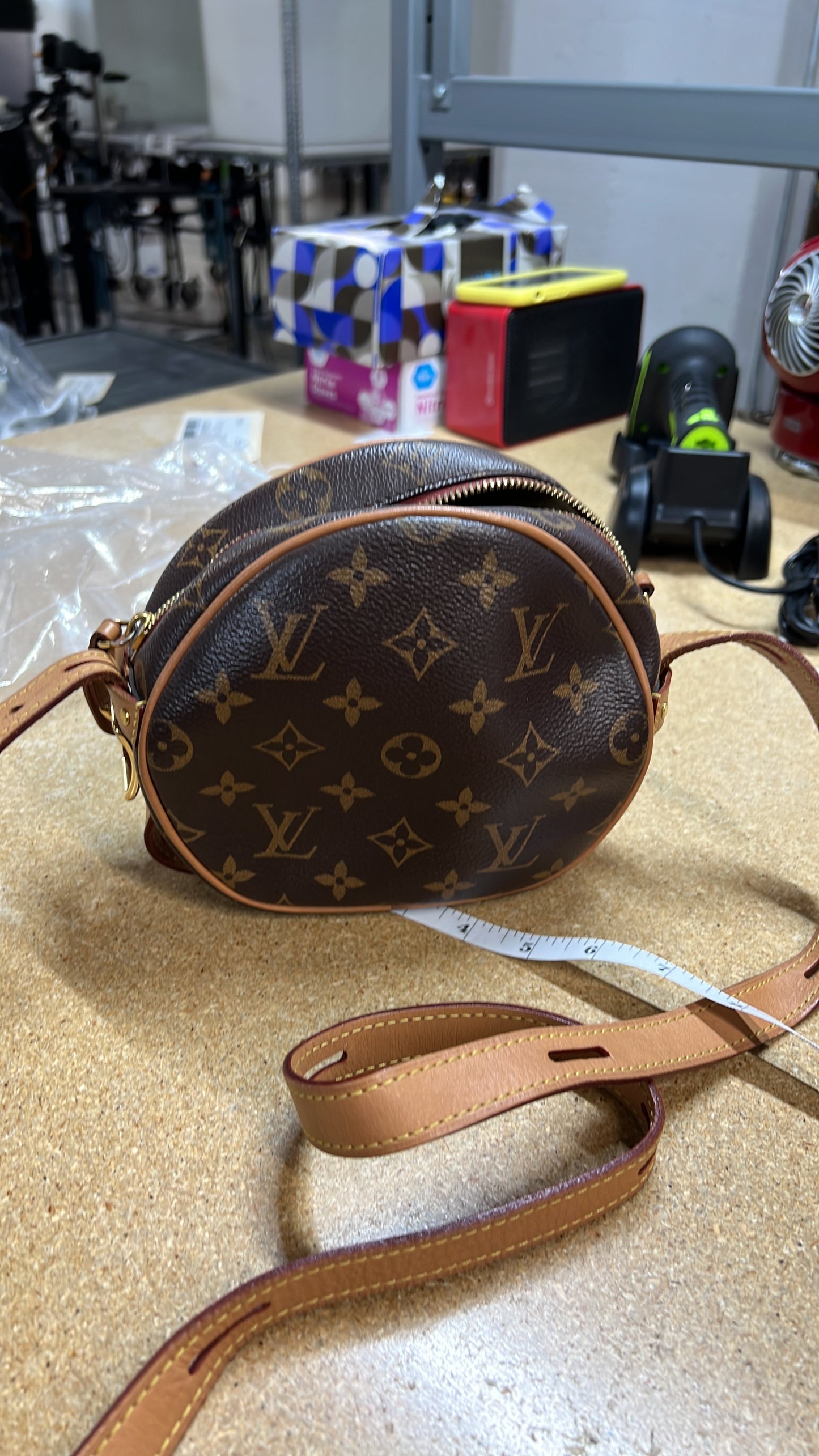 STRAPSTORY CROSSBODY BAG - 500