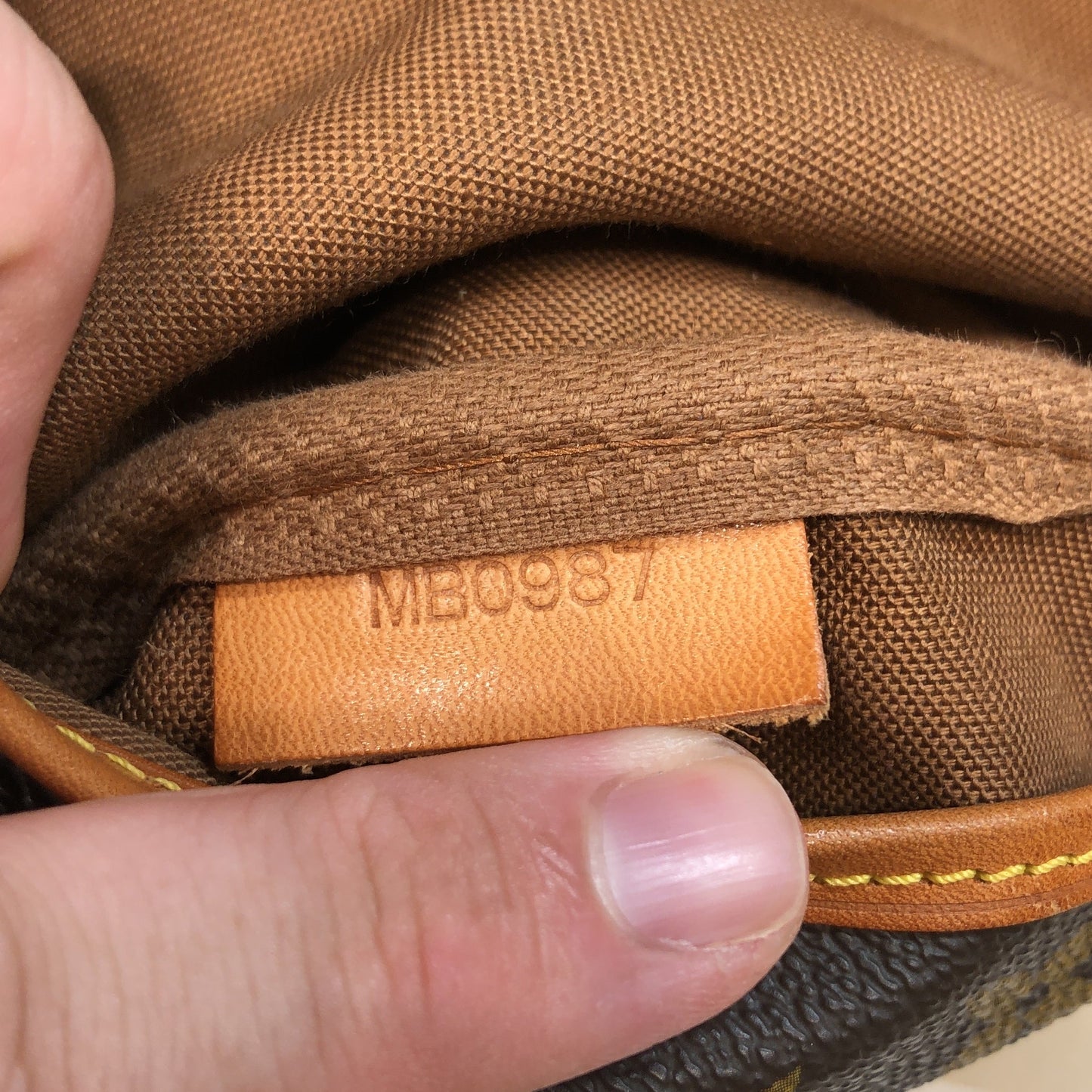 STRAPSTORY CROSSBODY BAG - 675